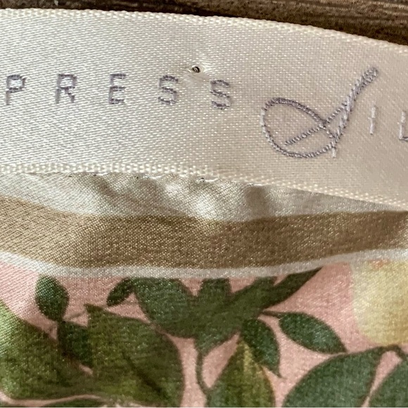 Vintage 100% Silk “ Express Silk “ Scarf 33/34” - Picture 6 of 10